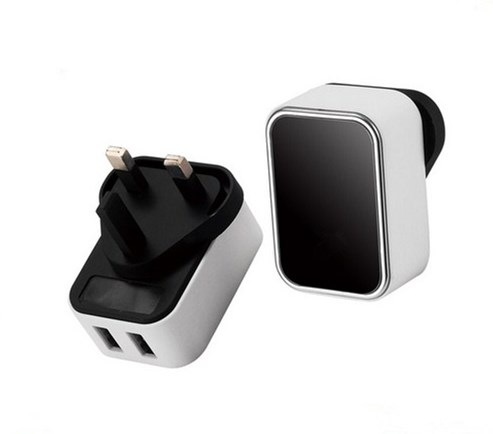黑+白色款充电器 双USB充电口 独特设计 快速充电